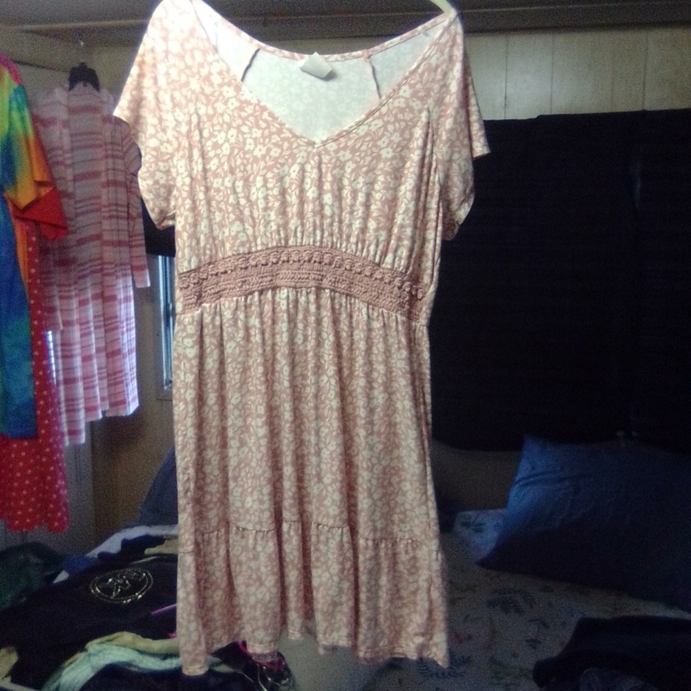 Pretty Knee Length Pink Crochet Dress